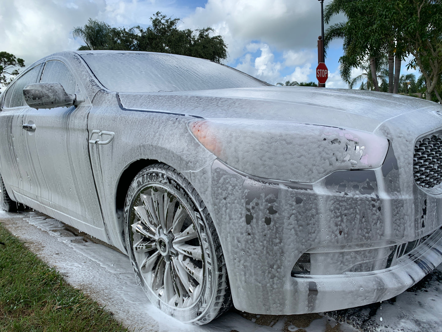 Refreshed car paintwork: Exterior detailing excellence.